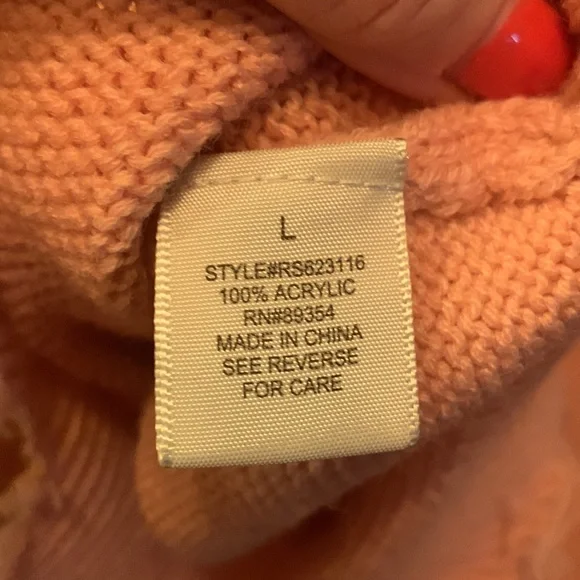 Ladies No Comment Sz Lg Frayed Smiley Face Cropped Sweater NWOT - Picture 4 of 6